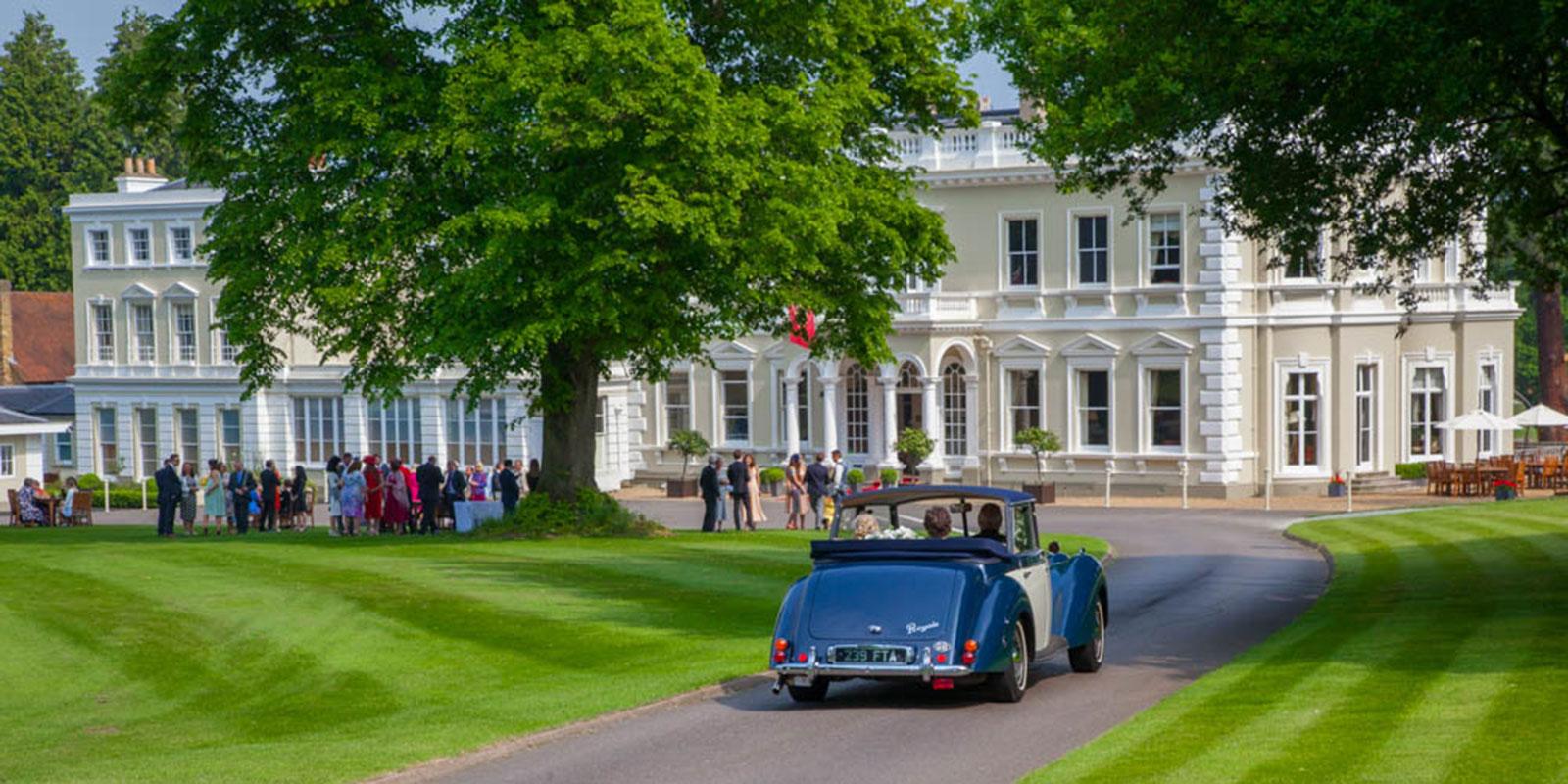 Burhill driveway wedding