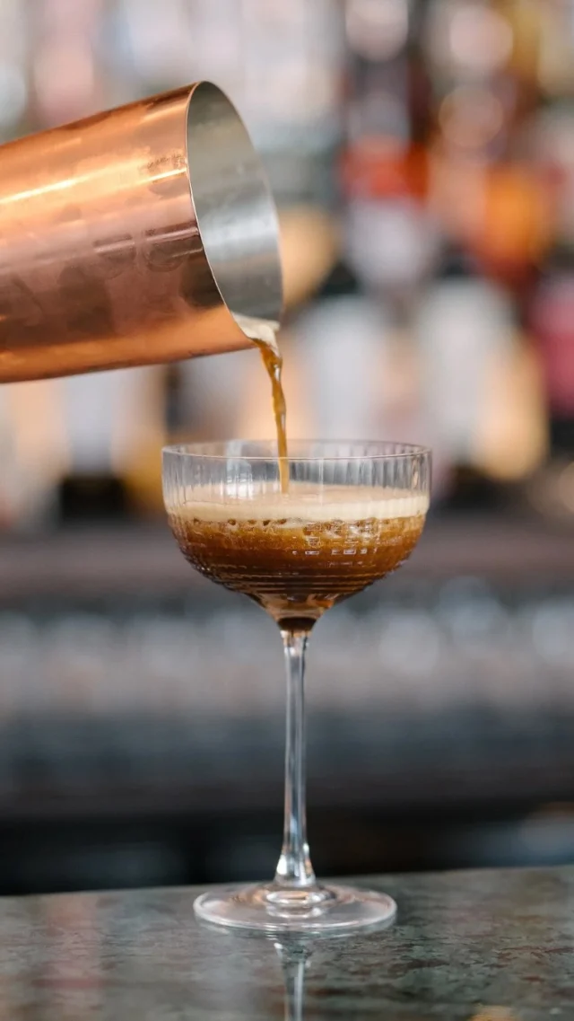 What a start 🍺

Last week we welcomed members to celebrate the opening of our brand-new Bar at Burhill Golf Club.

Have you joined us yet?

#BurhillGolfClub #Bar #SurreyLife #ClubhouseVibes #VisitSurrey