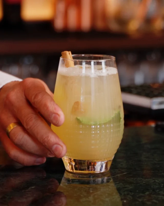 Step off the fairway into something more refined 🍸

Perfectly poured cocktails, post-round beers and evenings worth staying for at The Bar.

We’ll pour you something worth staying for.

#GuinnessBar #BurhillGolfClub #CocktailBar #19thHole #PostRoundDrinks