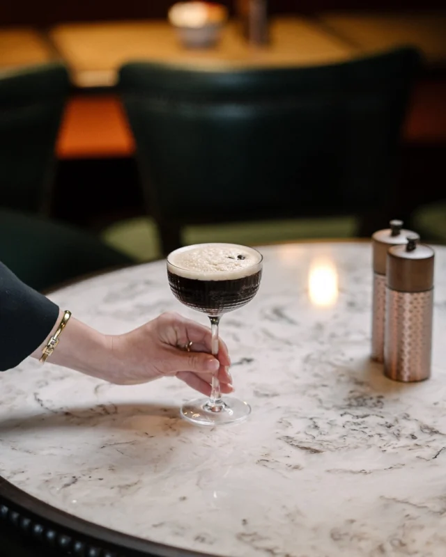 Stay a little longer 🍸

Whether it's a post-round drink, an evening catch-up or the start of a great night, our Guinness Bar at Burhill Golf Club is the perfect place to unwind.

Our expertly crafted cocktails with your favourite classics, there's always a reason to stay a little longer.

Join us for your next drink.

#BurhillGolfClub #GuinnessBar #CocktailBar #SurreyBars #ClubLife