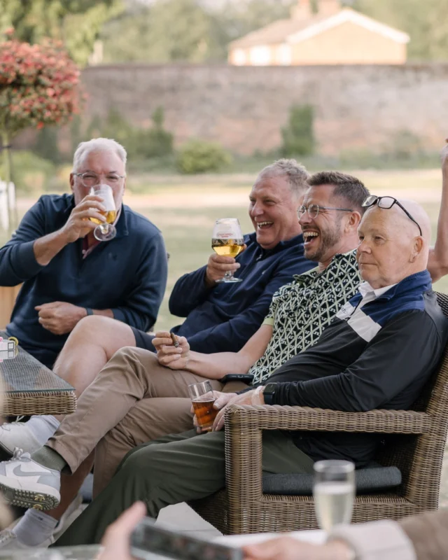 The perfect place to unwind 🍸

Whether you’re joining us after a round of golf, catching up with friends or looking for somewhere to enjoy great food and drinks, the Guinness Bar at Burhill Golf Club has something for everyone.

Relax in our newly refreshed space, explore our new menu and enjoy a drink in great company.

We’ll see you at the bar 🥂

#BurhillGolfClub #GuinnessBar #SurreyBars #SurreyDining #ClubLife
